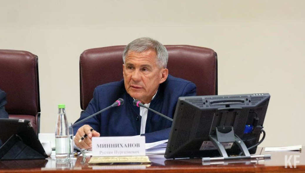 В заседании приняли участие руководитель администрации раиса РТ Асгат Сафаров