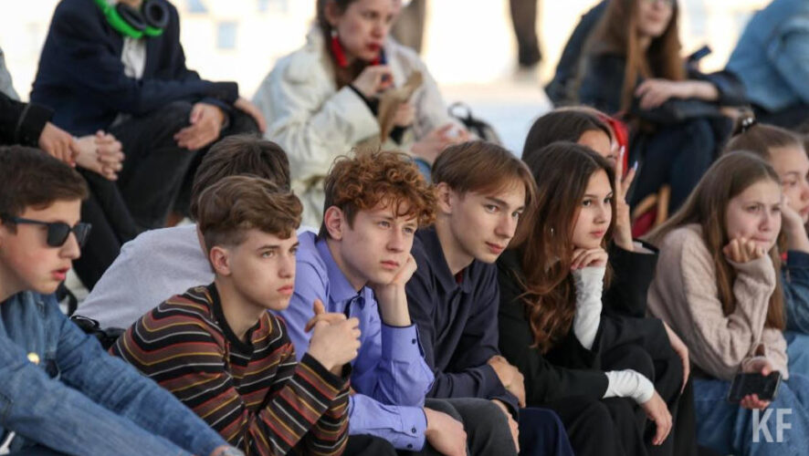 Рустам Минниханов входит в список ответственных за исполнение поручения.