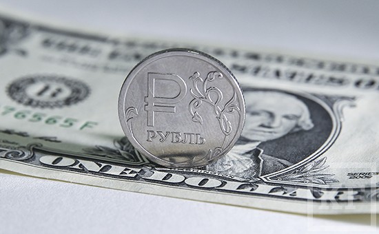 55 рублей впервые с середины июля 2015 года