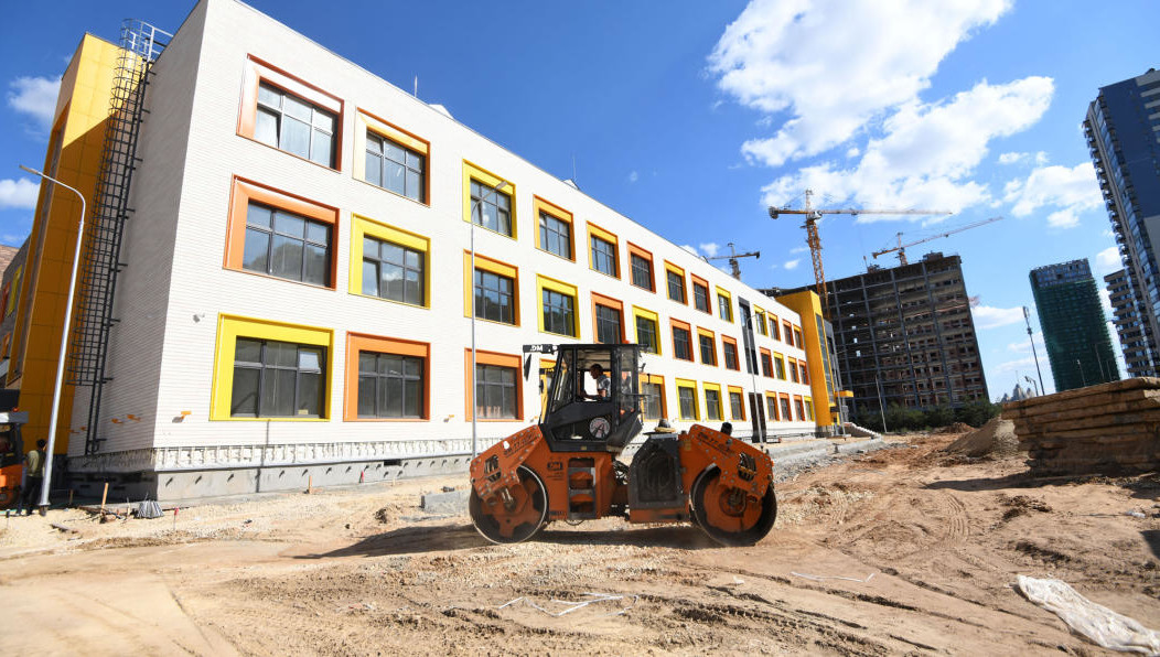 Строительство завершено на 93 процента.