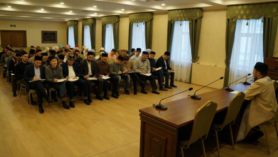 Диктант проводится для проверки грамотности на татарском языке.
