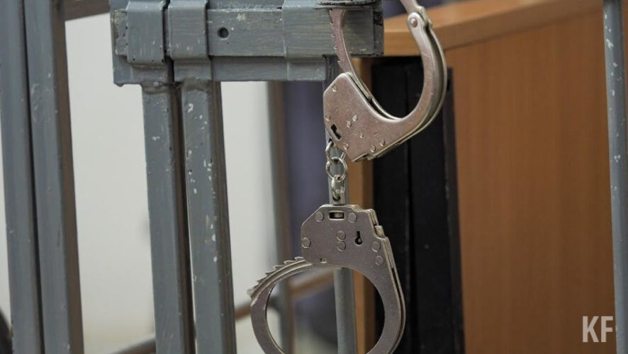 Парень ехал в такси с 27 свертками запрещенного вещества