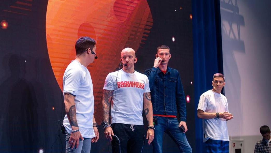 Не издано соответствующее международное уведомление о розыске.