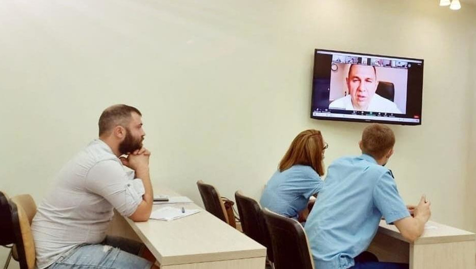 Руководитель компании обязан закрыть долги в течение двух месяцев.