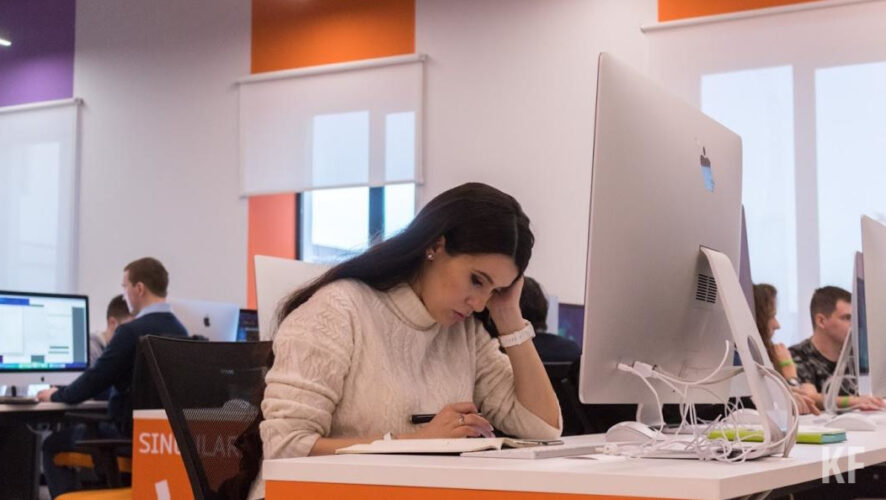 Постановление направлено на поддержку в трудоустройстве молодежи.