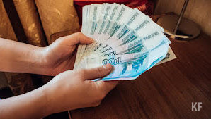 Женщина проработала в пароходстве 15 лет.