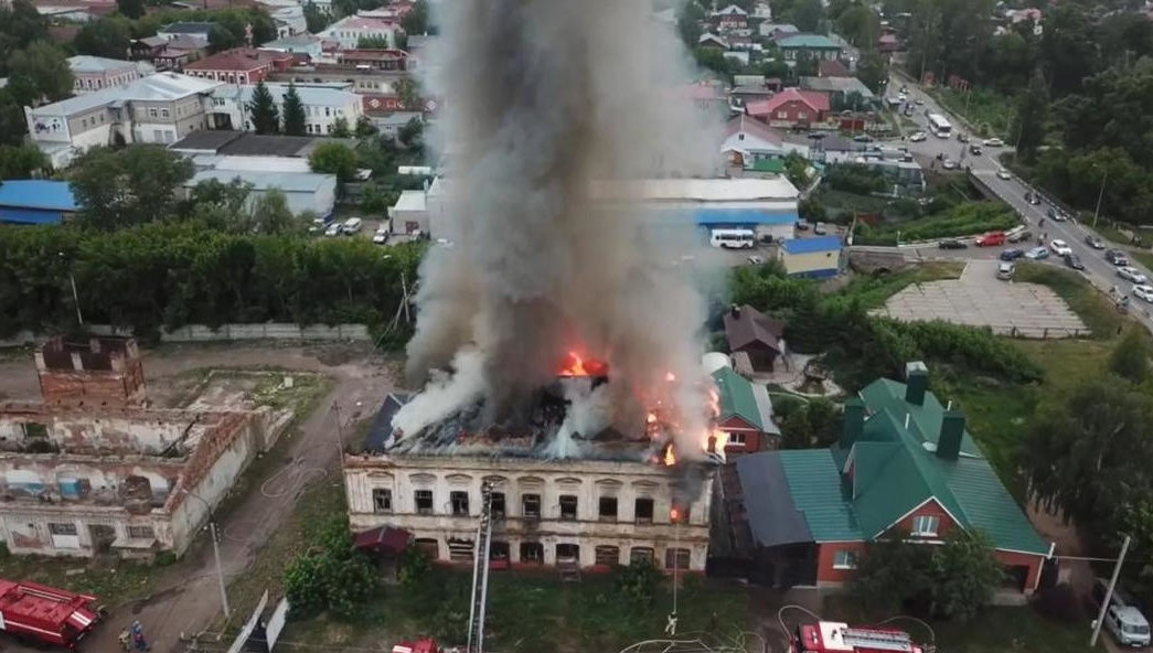 Личности предполагаемых злоумышленников установили.