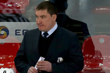 Команда Олега Знарка идет на 7-м месте в Восточной конференции КХЛ.