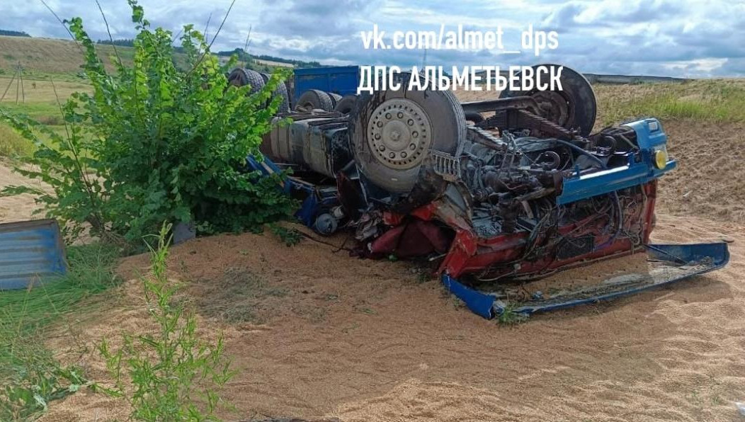 Водитель не справился с управлением.