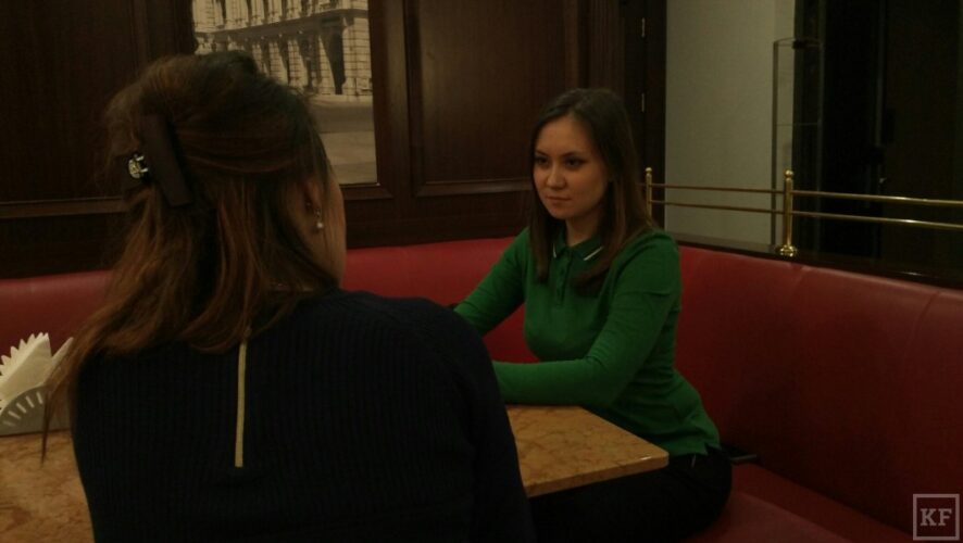 Лилия Тимербаева и Жанна Вальшина в интервью KazanFirst: что рассказывали мужья дома о делах в банке