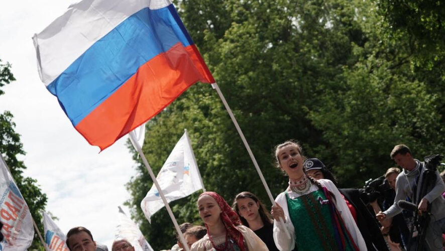 Страны ЕС и США продолжают давить санкциями на нашу страну