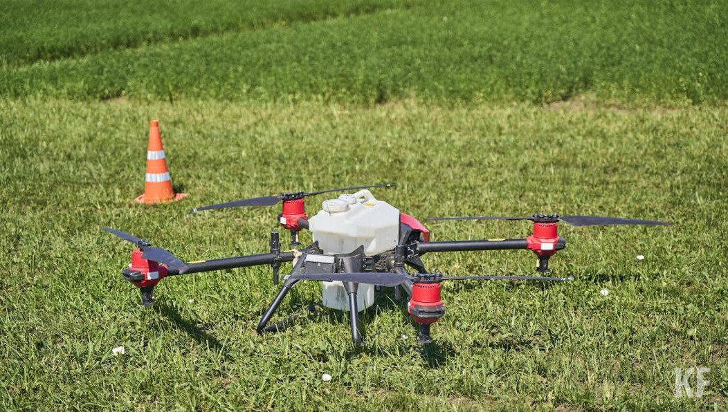 Беспилотник будет отправлять сам посылки и документы без человеческой помощи.