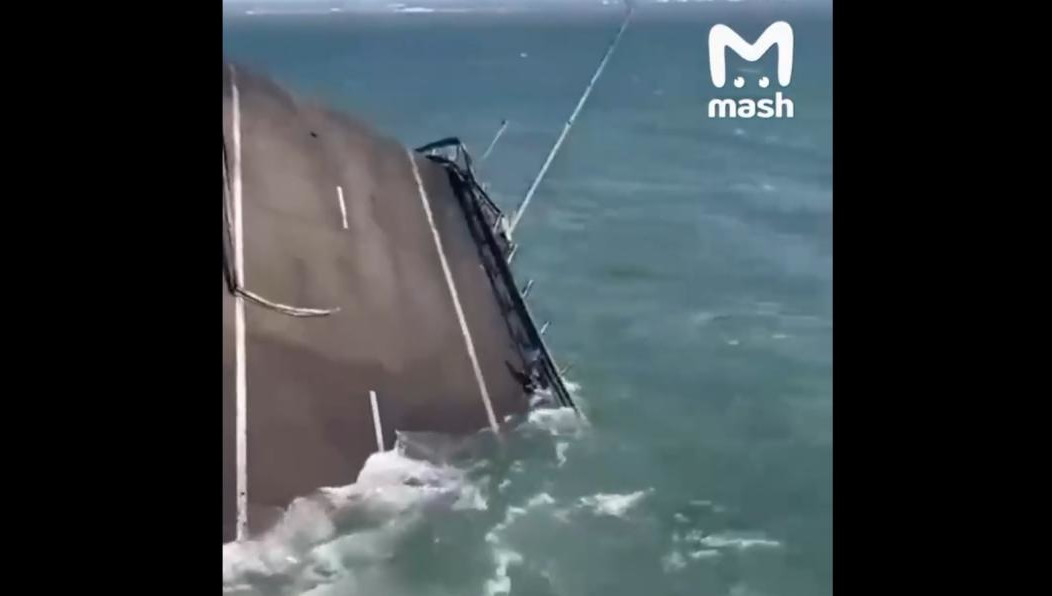 Наладили сухопутный транспортный коридор из Крыма в другие регионы России через новые территории.