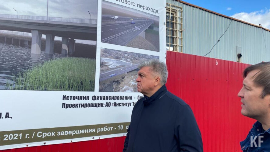 Мэр Челнов проверил реконструкцию дороги на улице Гостева.