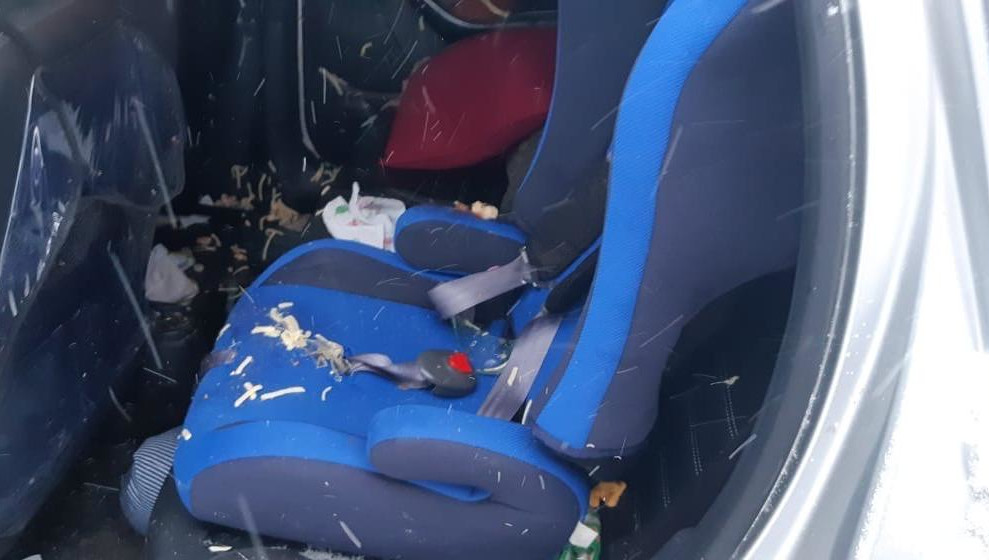 Автомобиль опрокинулся в кювет