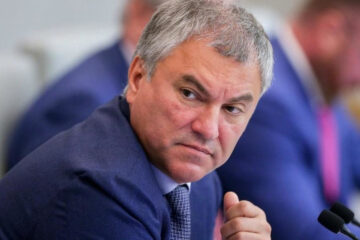 За его кандидатуру проголосовали 360 депутатов.