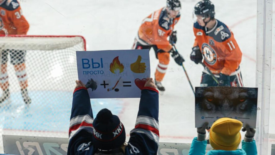 Игра была напряженной с первых минут.