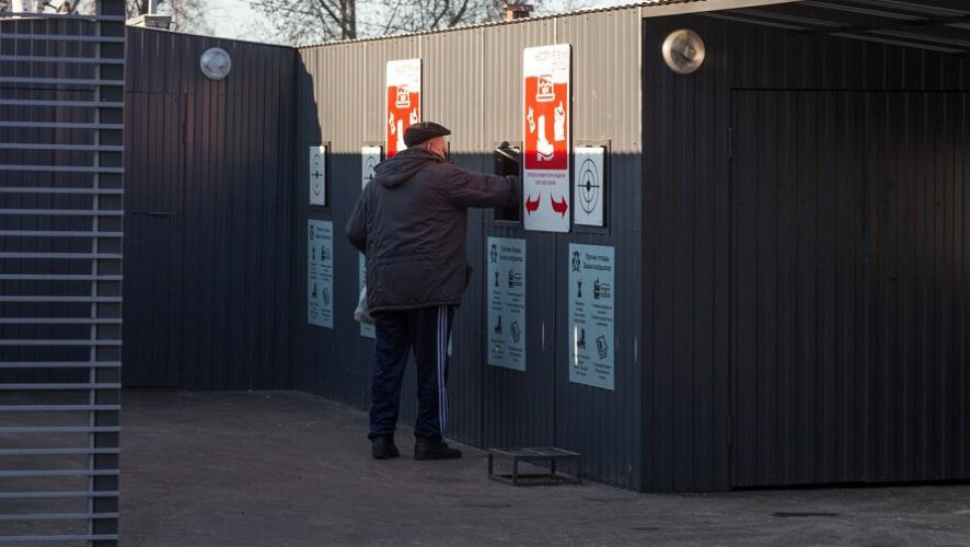 Челнинцы просят президента Татарстана за счёт программы «Наш двор» оборудовать все территории специальными контейнерными модулями.