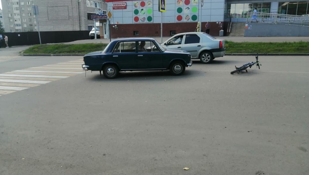 Девочку с травмами госпитализировали.