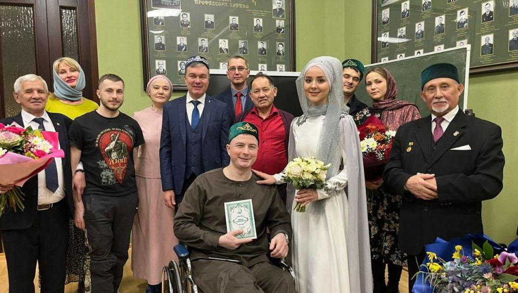 Татарскую свадьбу провели в стенах военно-медицинской акaдемии Санкт-Петербурга.