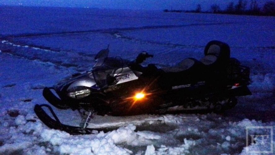 ДТП с участием двух снегоходов произошло накануне в Татарстане на льду реки Кама в Мензелинском районе республики