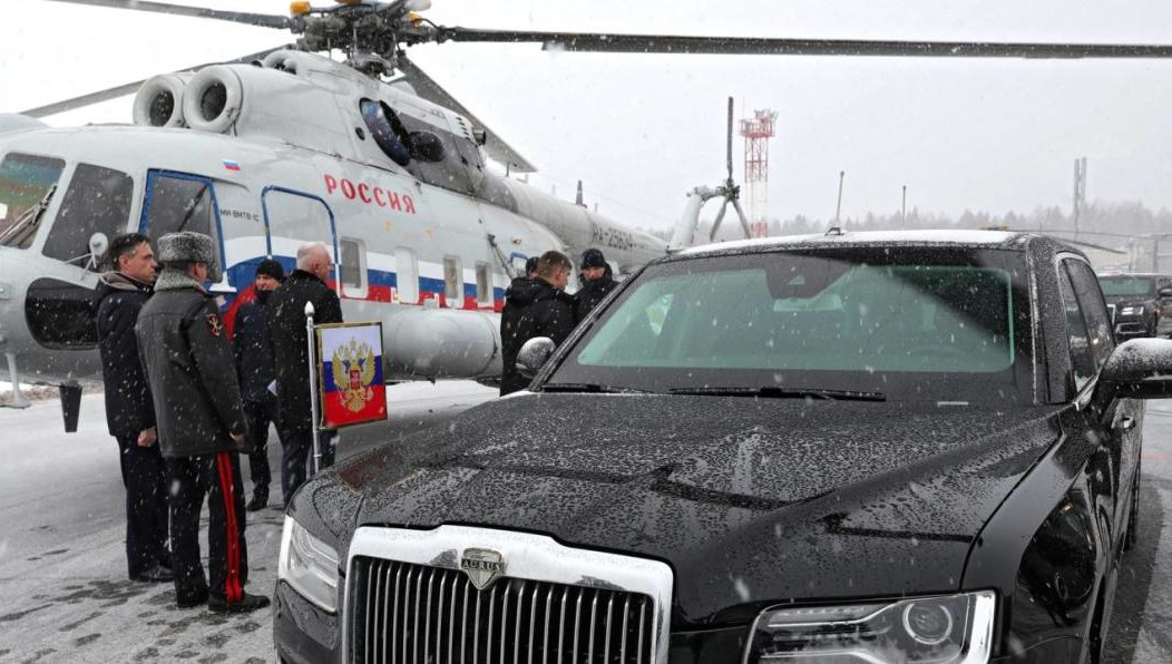 Президент России объeхал несколько районов населённого пункта
