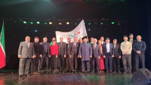 Об этом заместитель премьер-министра Татарстана сказал на церемонии чествования флага 100-летия ТАССР в Костромской области.