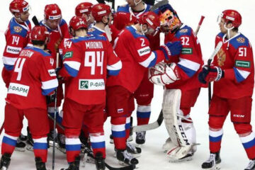 Россияне проиграли во втором матче на чешских хоккейных играх.