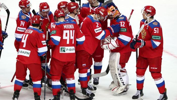 Россияне проиграли во втором матче на чешских хоккейных играх.