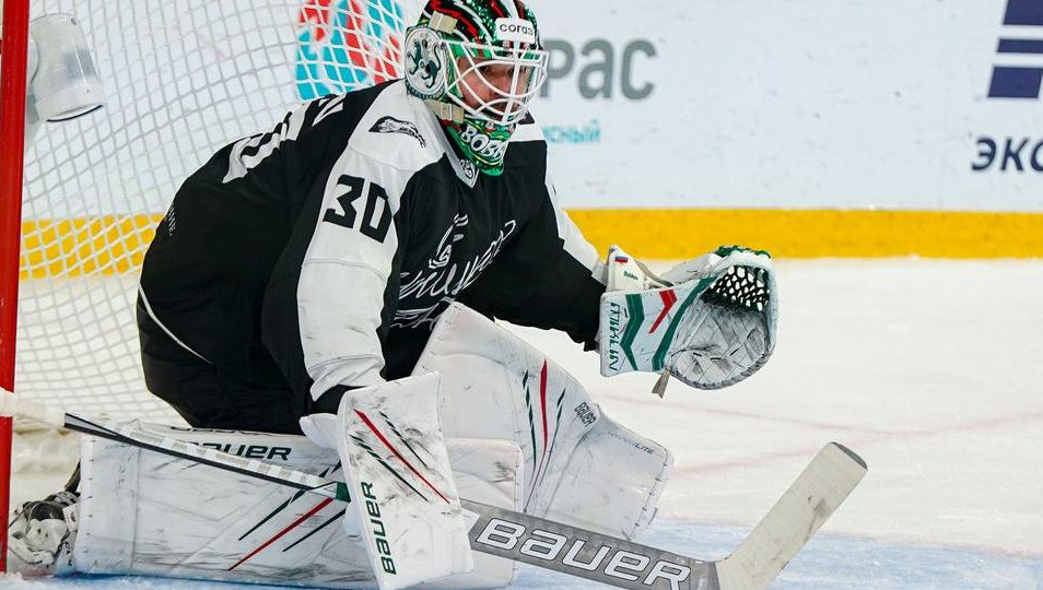 Вратарь «Ак Барса» рассказал о своей карьере в Северной Америке.