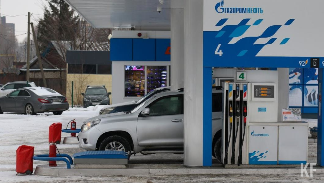 К концу года литр АИ-92 будет стоить больше 50 рублей.