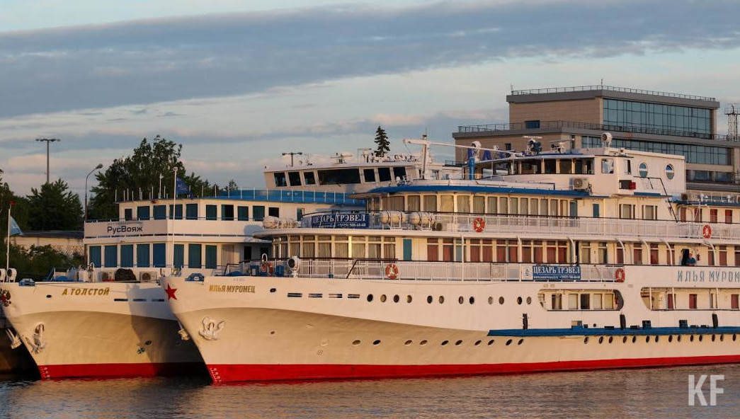 Всего в РТ эксплуатируют 13 пассажирских судов