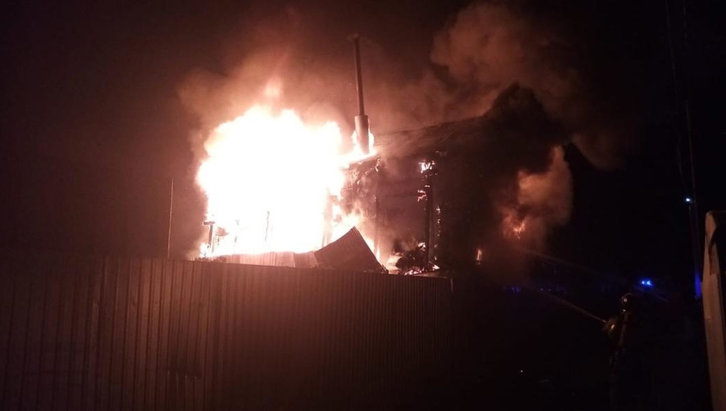 В такую сумму оценили ущерб хозяева строения.