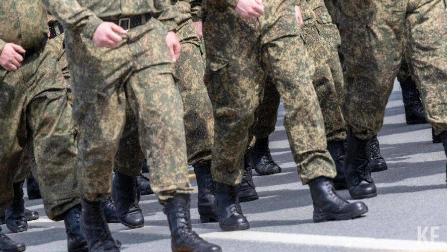 В партии были автомобиль