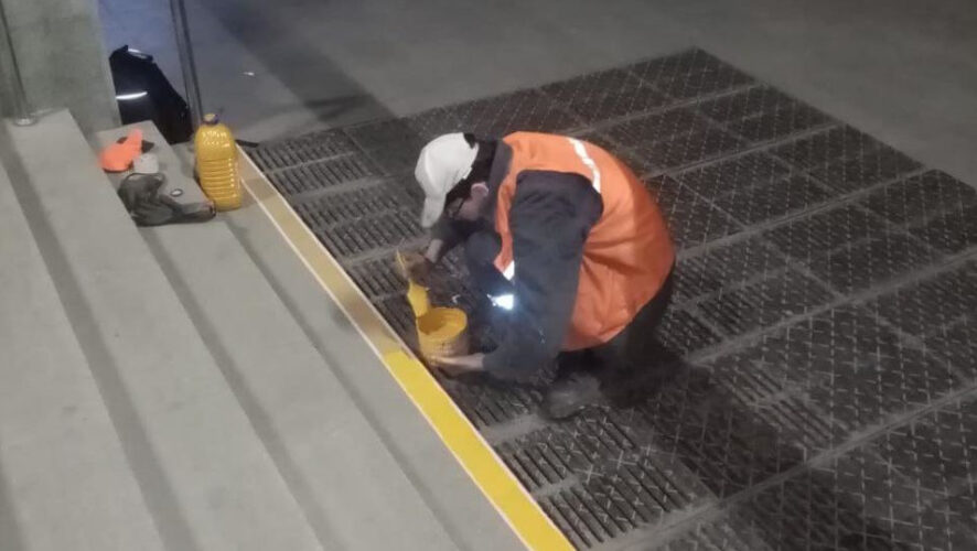 Метрополитен продолжают готовить к летнему периоду.