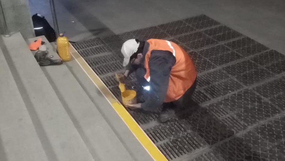 Метрополитен продолжают готовить к летнему периоду.