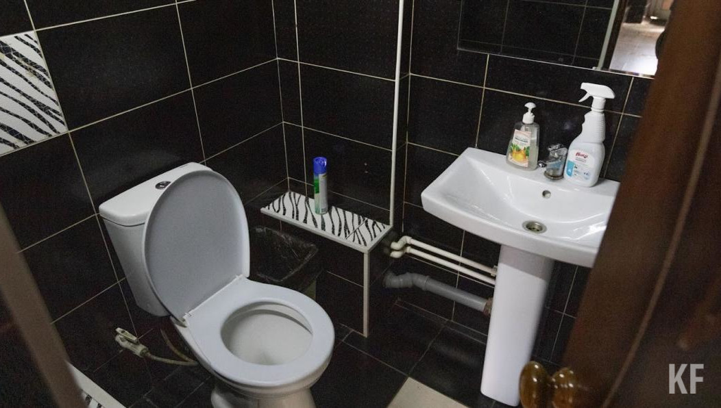 С инициативой установить их в разных уголках города выступил местный житель.