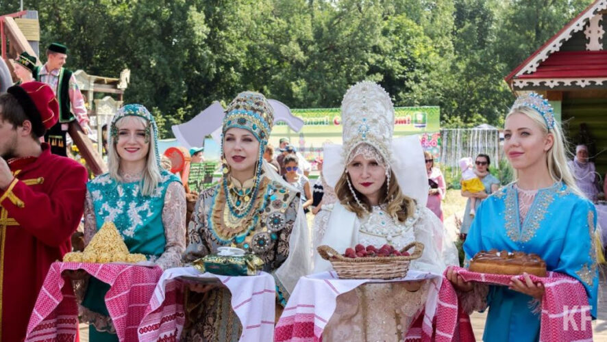 Ожидается прибытие гостей из тридцати пяти регионов России.