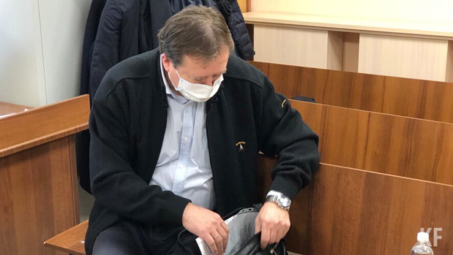 Виктор Гуреев будет допрошен в рамках уголовного дела о неисполнении госконтракта с Минобрнауки РТ.