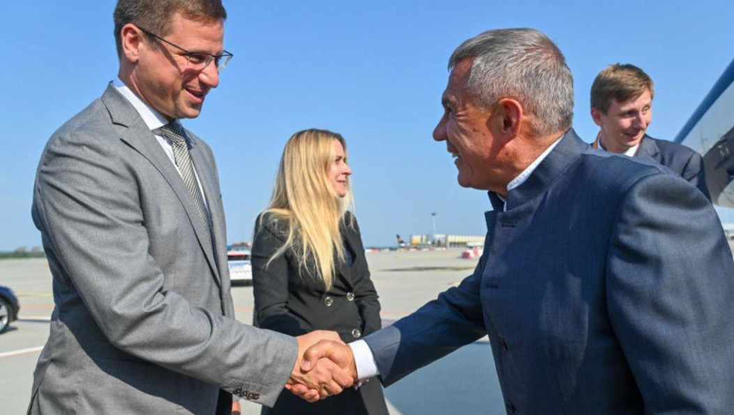 Глава республики примет участие в мероприятиях по случаю государственного праздника.