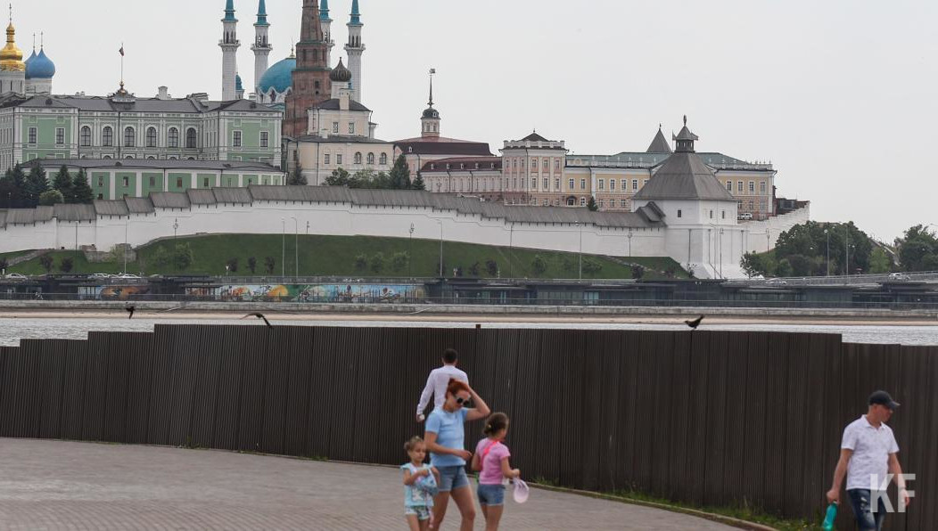Однако у самой республики пока нет юридического права вводить его.