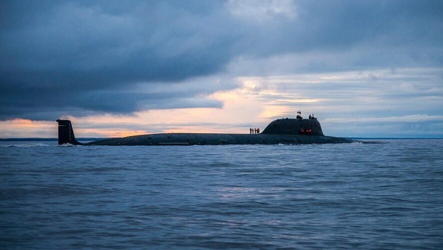 Вторую атомную подводную лодку «Казань» проекта «Ясень» спустят на воду 30 марта в Северодвинске. Об этом заявил заместитель председателя Морского собрания Татарстана Хамит Абдуллазянов
