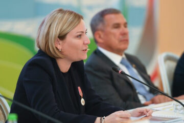 Просьбы и пожелания интеллигенции республики выслушала министр культуры России Ольга Любимова.