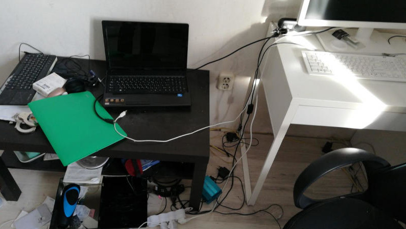 Подделки мужчина закупал в Москве и сбывал через интернет.