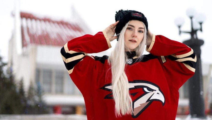 Известная порноактриса посетила столицу Татарстана.