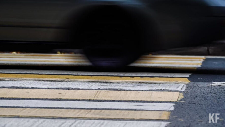 Под колеса авто угодила также 19-летняя студентка.