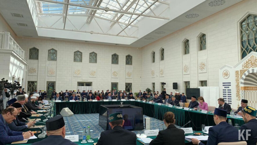 Президент Татарстана подвёл первые итоги празднования исторической даты и поделился новыми планами.