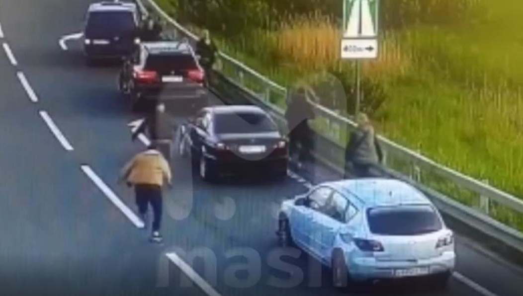 Все происходило