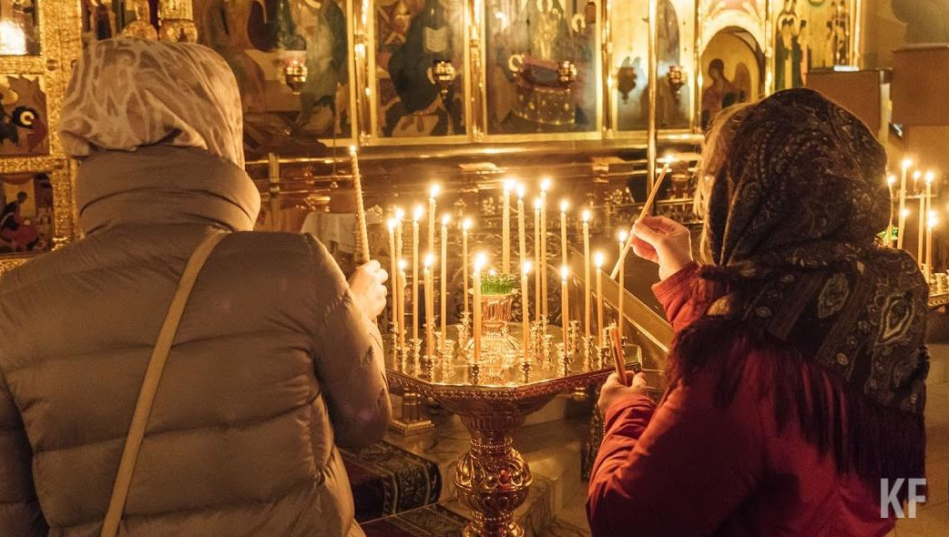 Праздник открывает последнюю