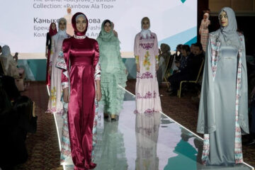 Собрание этнических костюмов кутюрье покажет на фестивале моды в Казани.